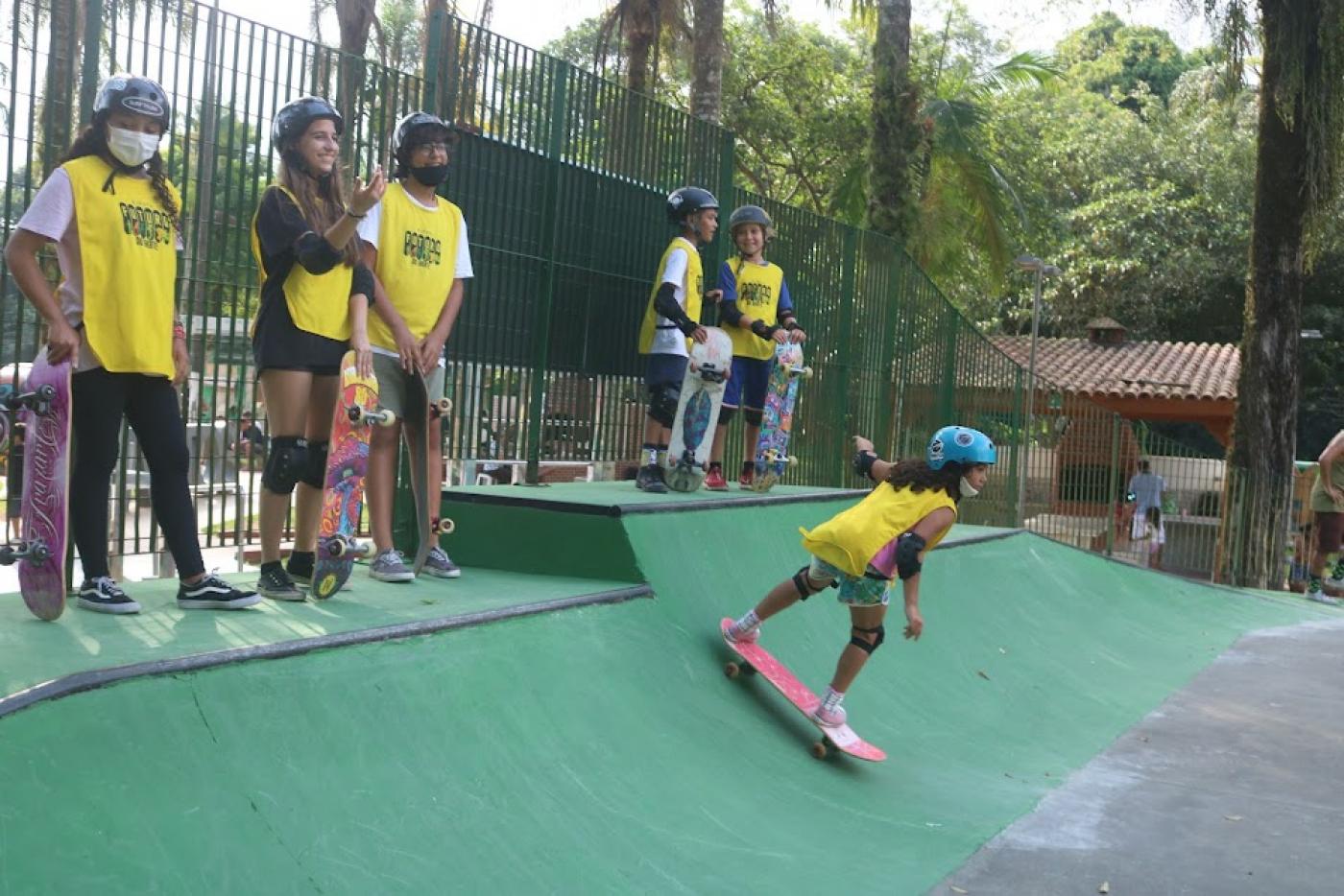 Santos abre 150 vagas para escola de skate gratuita