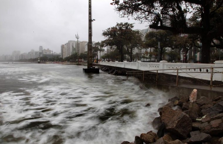 Santos assina pacto internacional contra mudanças climáticas