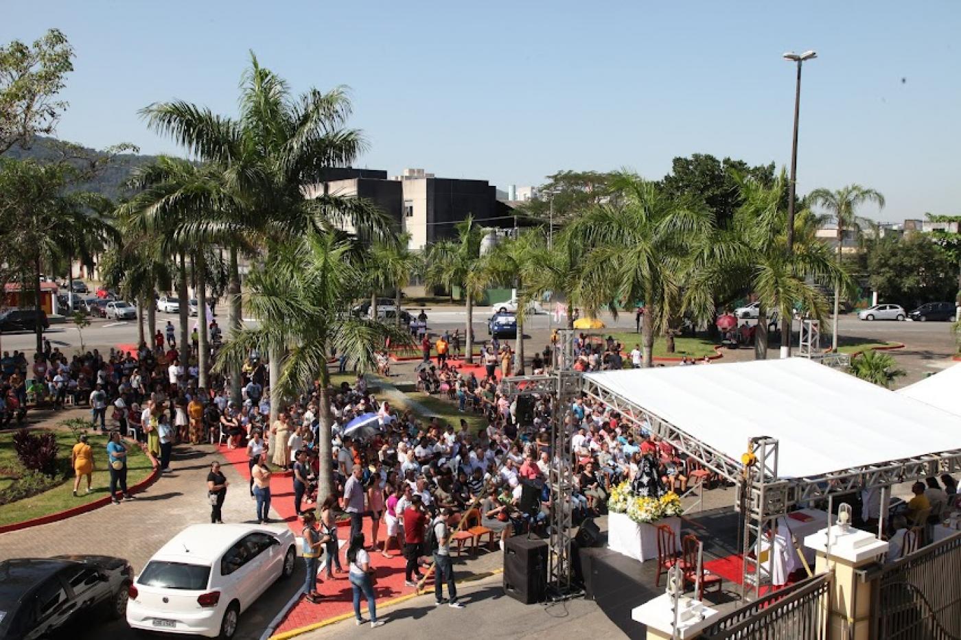 Aniversário da Zona Noroeste de Santos tem entrega de cinco praças revitalizadas e missa