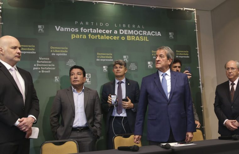 Bolsonaro quer anulação de votos em 279 mil urnas; Moraes diz que deve abranger os dois turnos