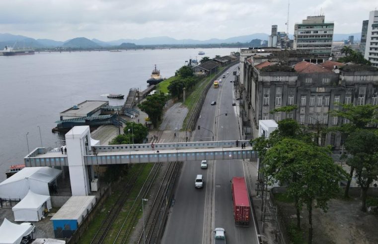 Nova passarela em Santos beneficia 20 mil usuários da travessia de barcas