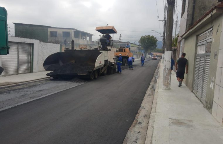 Nova pavimentação finaliza série de melhorias em rua do Saboó