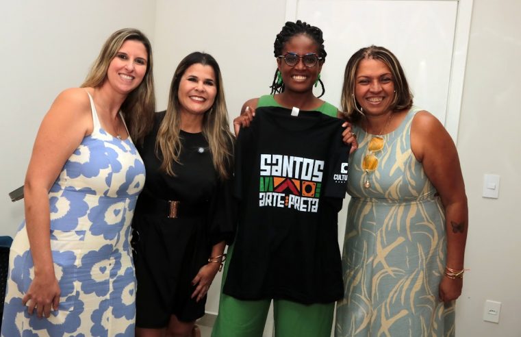 Djamila Ribeiro visita Casa da Mulher em Santos e reforça laços com a cidade