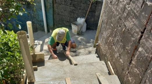Escadaria do Morro Vila de Fátima em Santos é revitalizada