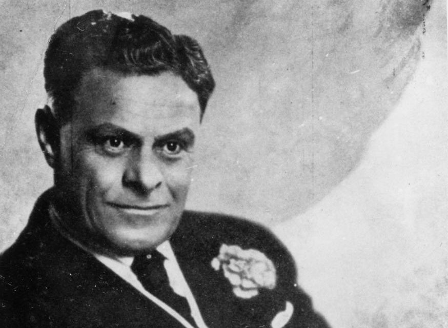 Exposição “Martins Fontes entre nós” homenageia vida e obra do poeta santista