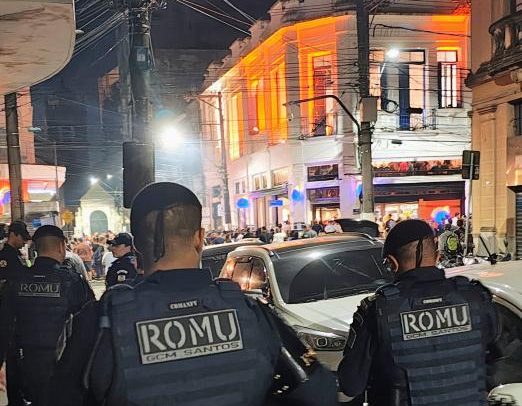 Força-tarefa reduz comércio irregular e aplica 50 multas no Centro Histórico