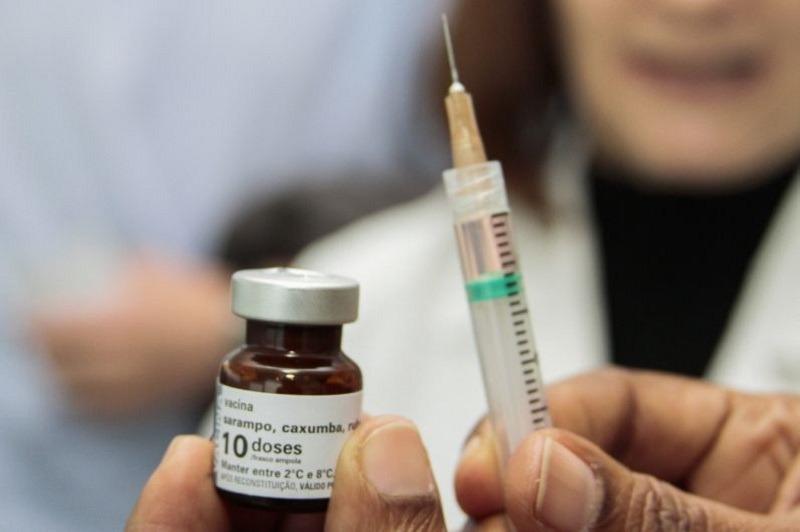 Santos inicia vacinação contra sarampo para bebês e amplia proteção contra meningites