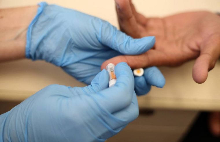 Julho Amarelo reforça testagem gratuita e vacinação contra hepatites B e C