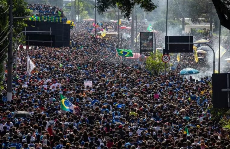 Marcha para Jesus 2025 em Santos reúne grandes nomes do gospel