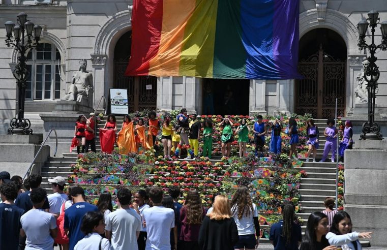 Flash mob abre 14ª Semana da Diversidade em Santos com cores, música e representatividade