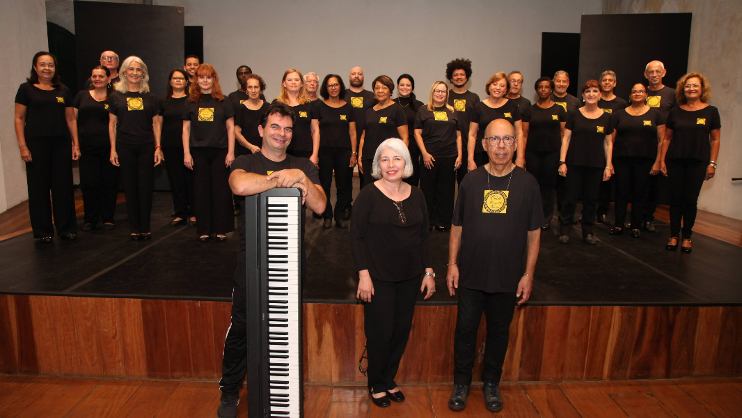 Coral Municipal de Santos celebra 35 anos com tributo a Ivan Lins no Sesi