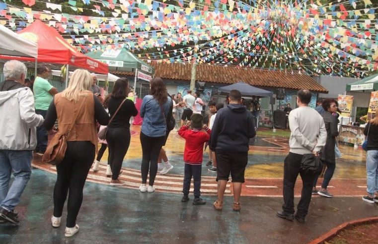 Festa Nordestina agita morro em Santos