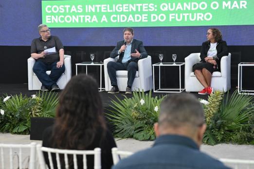 Evento encerra com debate sobre Cidades Inteligentes e futuro urbano em Santos