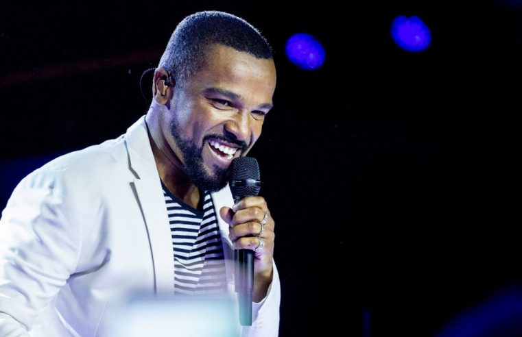 Baile da Cidade celebrará 480 anos de Santos com show de Alexandre Pires