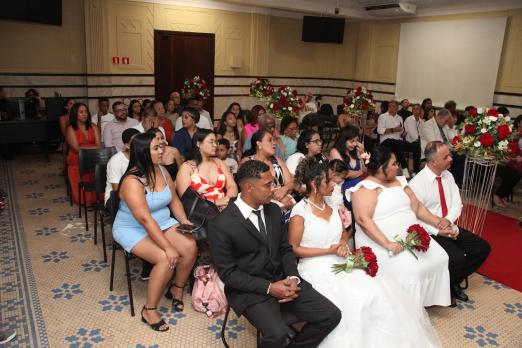 Casamento Comunitário de Santos celebra união de nove casais nesta quarta-feira (19)