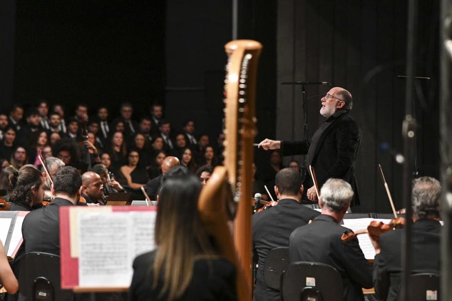 Orquestra de Santos e duo Prettos homenageiam Cartola no Parque Valongo neste domingo