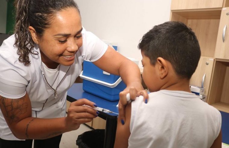Vacinação nas escolas de Santos cresce 44,8% em 2025