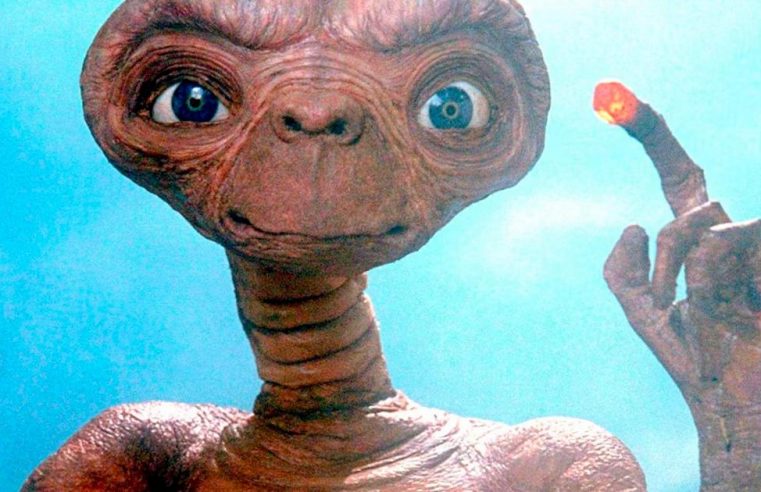Matinê de Férias exibe ‘ET – O Extraterrestre’ em sessões nas Vilas Criativas