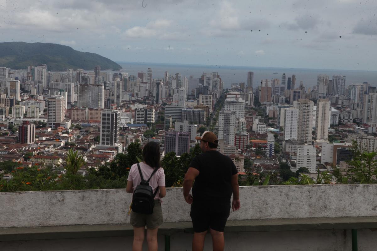 Monte Serrat é opção de lazer e turismo nas férias de verão em Santos